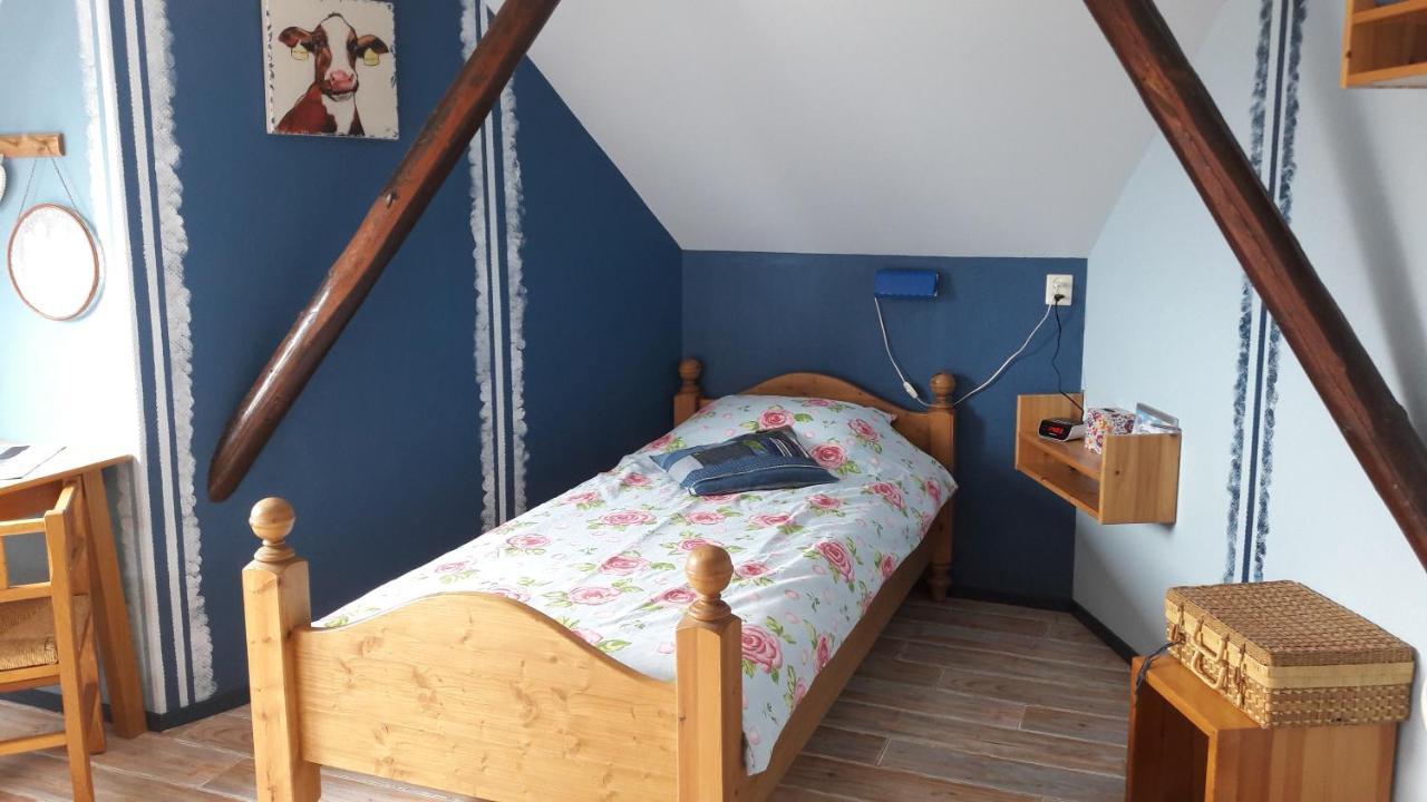 Een-West Bed & Breakfast “ Gastvrij Onthaal “ المظهر الخارجي الصورة