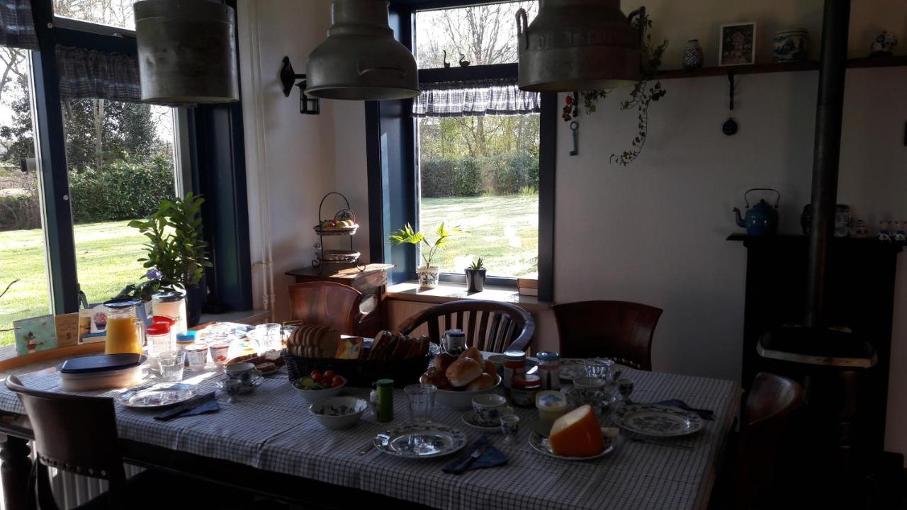 Een-West Bed & Breakfast “ Gastvrij Onthaal “ المظهر الخارجي الصورة