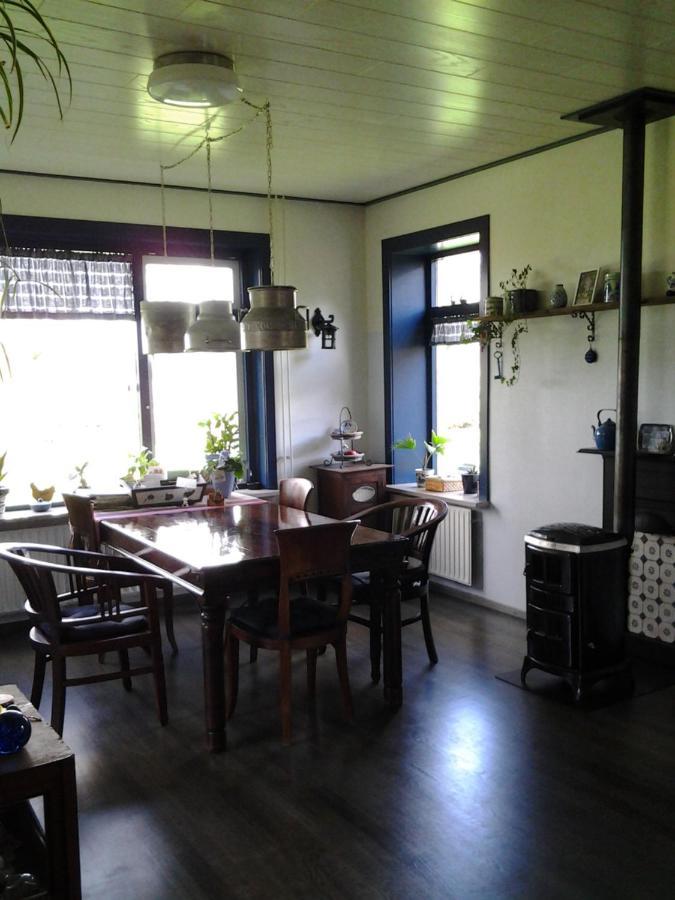 Een-West Bed & Breakfast “ Gastvrij Onthaal “ المظهر الخارجي الصورة